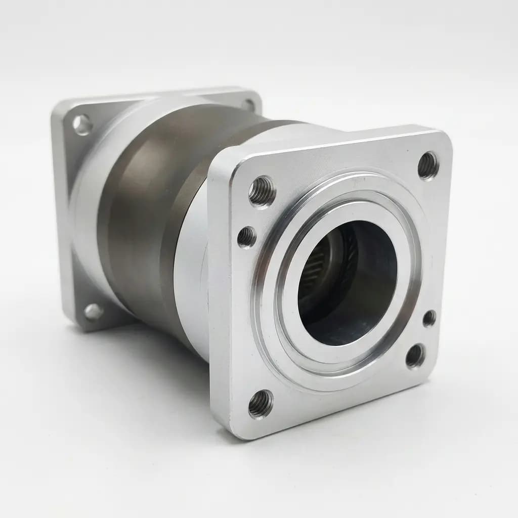 Helical gearbox input adapter interface